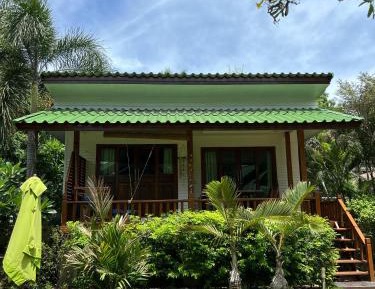 Villa with Sea View