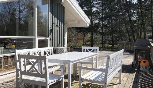 Three-Bedroom Vacation Home 