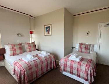 Basic Triple Room