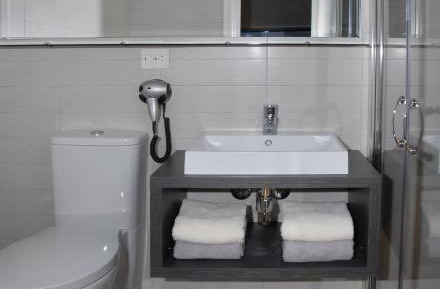 Mini room- Twin Beds