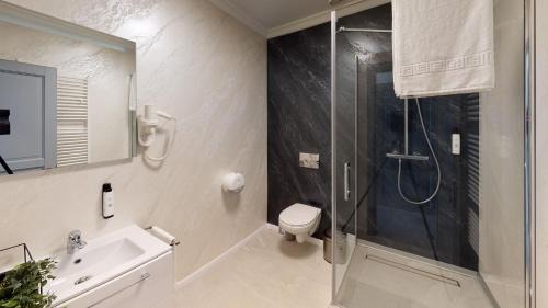 Single Room with Balcony