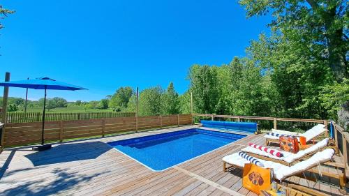 Four-Bedroom Holiday Home