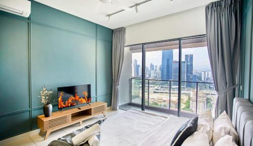 Balcony Deluxe Studio (No Parking)