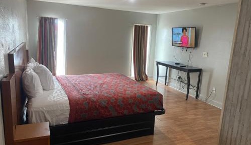 Two-Bedroom Suite