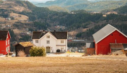 Four-Bedroom Holiday Home
