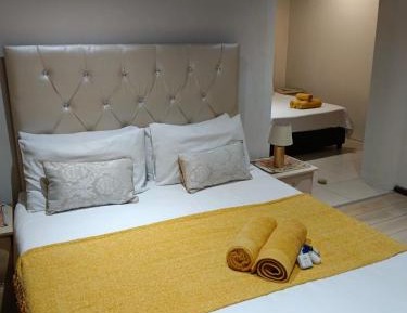 Double Room with Shared Bathroom