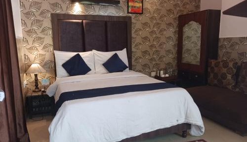 Double Room with Mountain View