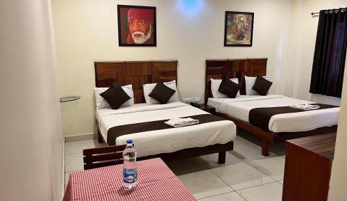 Family Quadruple Non AC