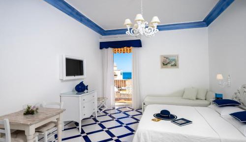 Large Studio with Sea View