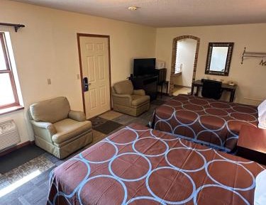 Queen Room with Two Queen Beds - Non-Smoking