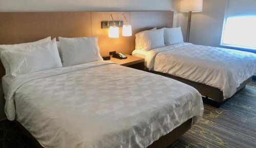 Standard Queen Room with Two Queen Beds