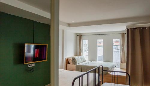 Family Two-Bedroom Apartment with View