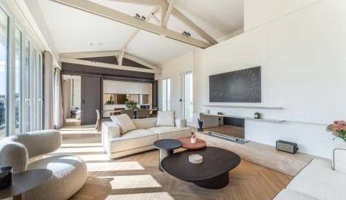 Two-Bedroom Suite