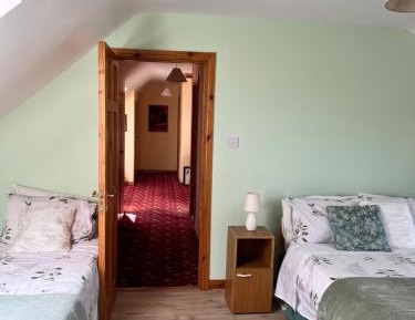 Deluxe Double Room with Shower