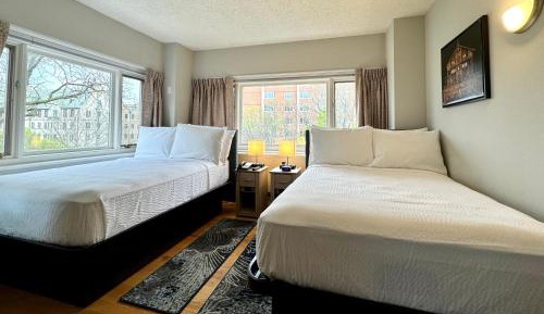 One-Bedroom Deluxe Two Bed XL Suite