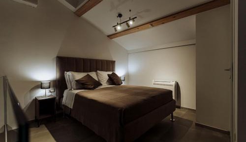 King Room with Spa Bath