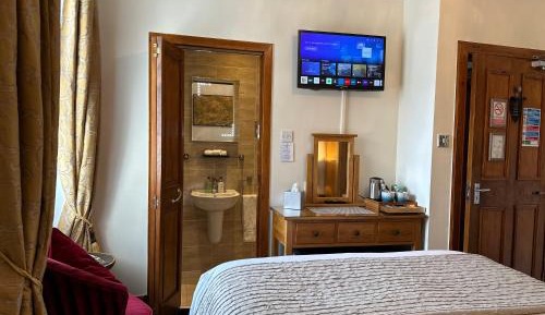 Double Room with Shower