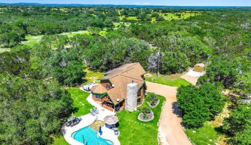 Four-Bedroom Holiday Home
