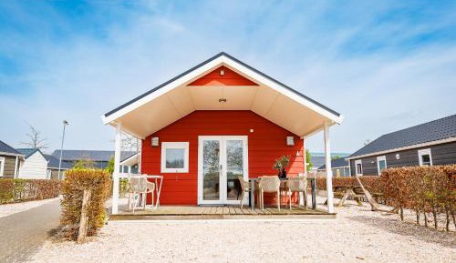 Three-Bedroom Chalet 4