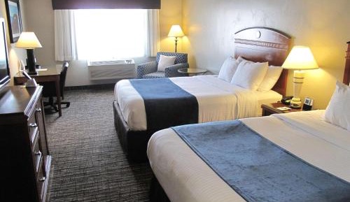Large Queen Room with Two Queen Beds