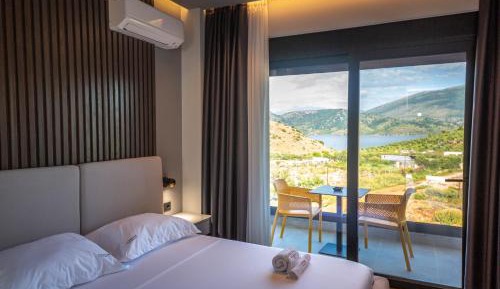 Double Room with Lake View