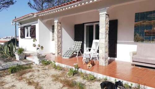 Three-Bedroom Holiday Home 