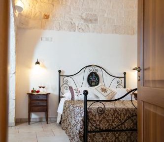 Trullo Deluxe Two-Bedroom Apartment