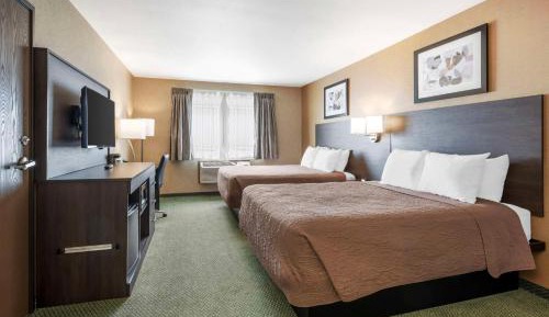Queen Room with Two Queen Beds - Non-Smoking
