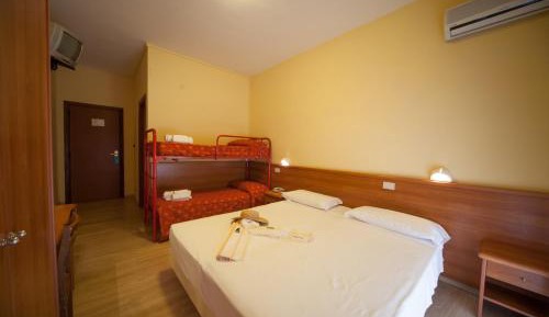 Quadruple Room with Balcony
