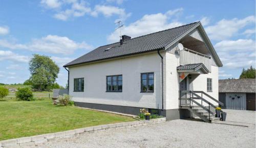 Five-Bedroom Holiday Home