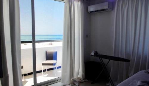 Deluxe Double Room with Balcony and Sea View