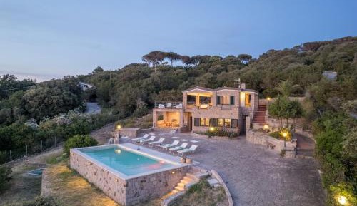 Villa with Sea View
