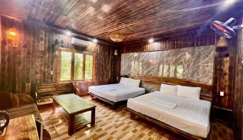 Bungalow - Water Front 