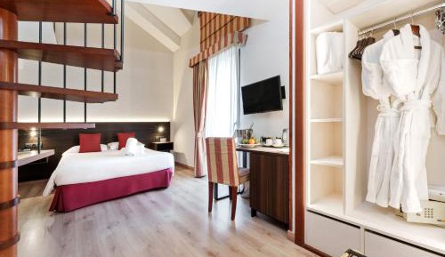 Superior Suite