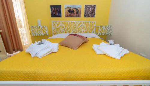 Queen Room with Balcony