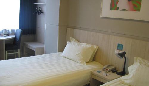 Standard Twin Room A