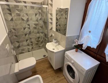 One-Bedroom Deluxe Apartment