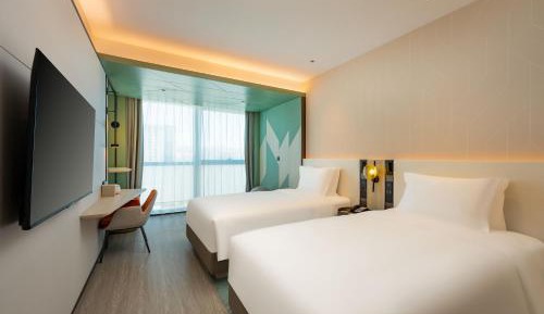 Standard Double Room with Two Double Beds