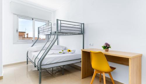 Three-Bedroom Deluxe Apartment