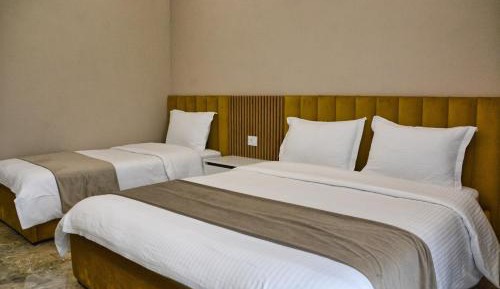 Triple Room with Balcony