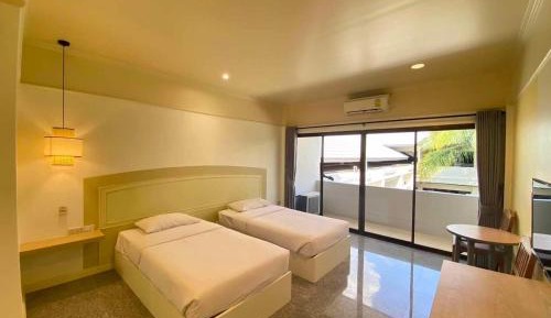 Superior Twin Room