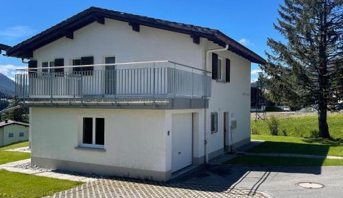 Apartment with Garden View