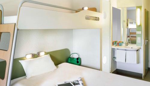 Double Room with Bunk Bed