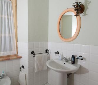 Double or Twin Room with Private Bathroom