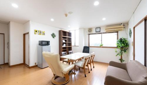 Mixed Dormitory Room