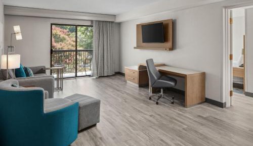 King Suite with Sofa Bed