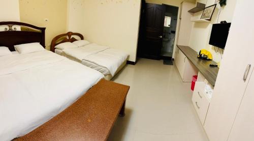 Quadruple Room with Shower