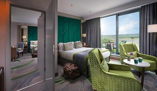 Rooftop Balcony Suite