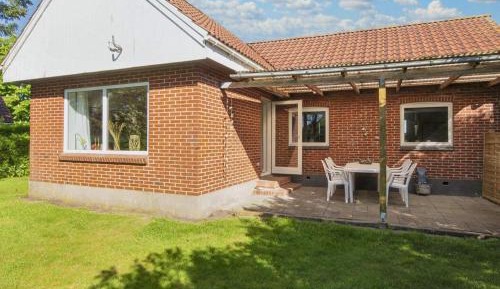 Two-Bedroom Holiday Home