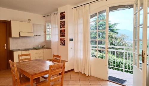 One-Bedroom Standard Apartment